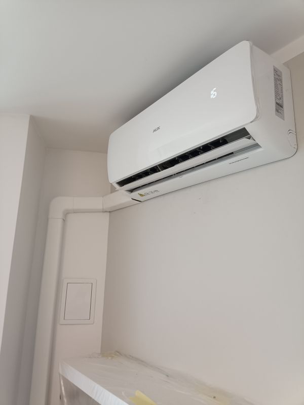 Montaż klimatyzacji Aux Freedom 3,5Kw - Katowice