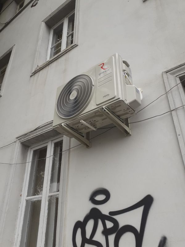 Montaż klimatyzacji Rotenso Imoto 3,5Kw - Sosnowiec